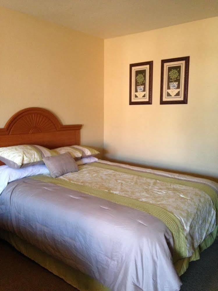 Hochatown Country Lodge Extérieur photo