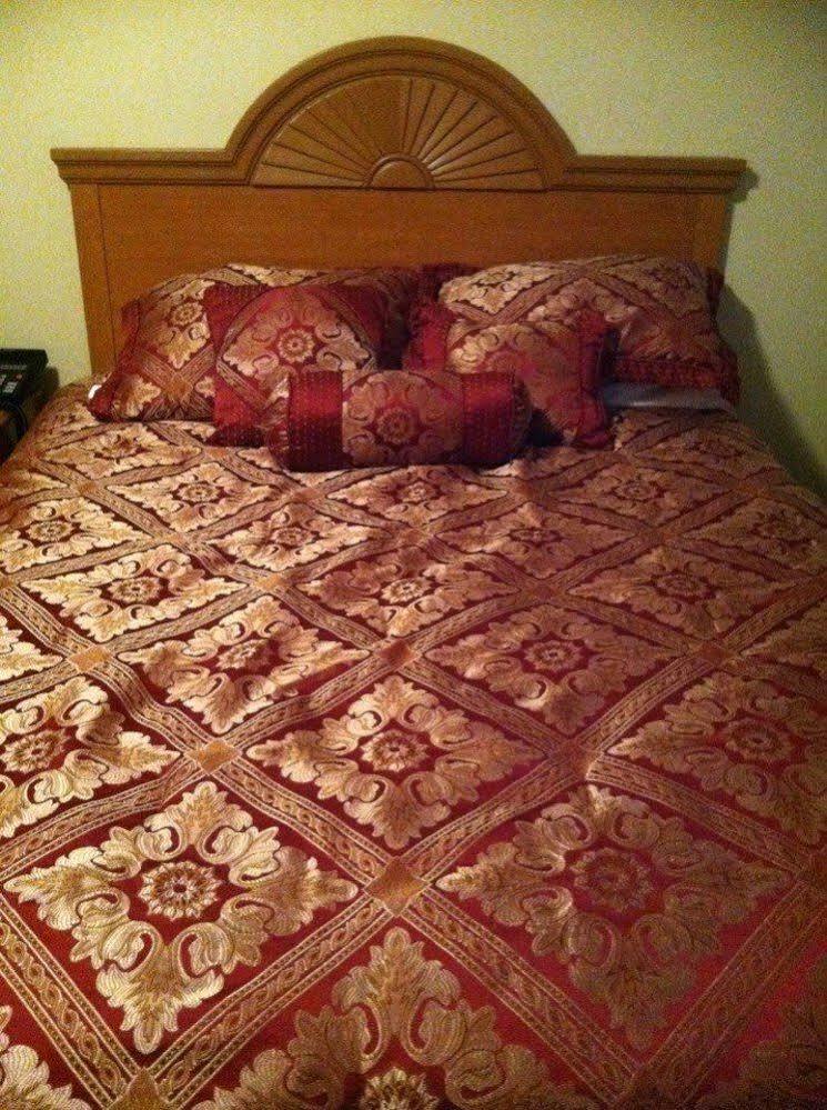 Hochatown Country Lodge Extérieur photo