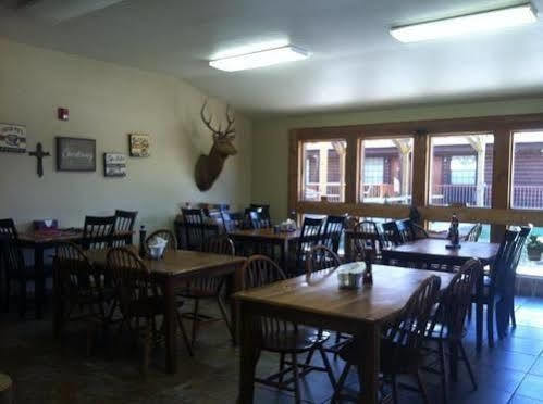 Hochatown Country Lodge Extérieur photo
